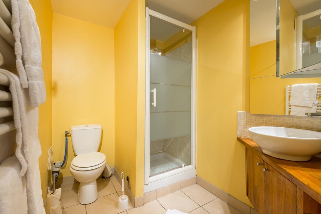 Les Studios De La Place Lyon Room photo