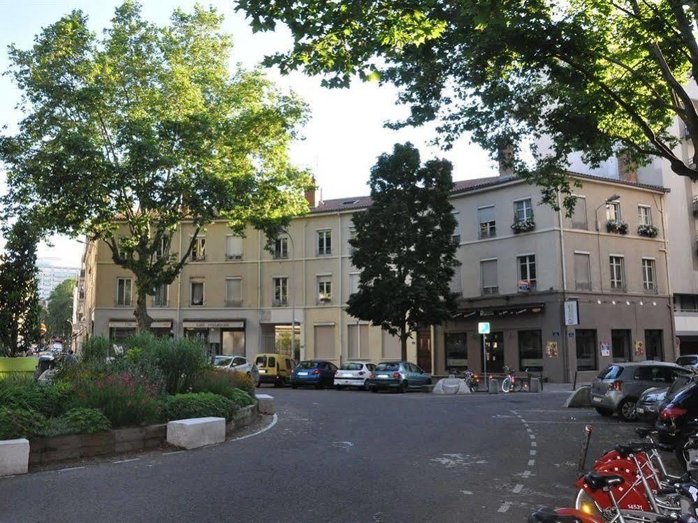 Les Studios De La Place Lyon Exterior photo
